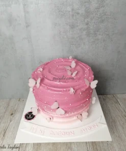 Pembe Kelebek Pasta