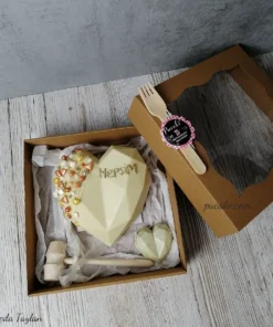 Pinyata Tokmaklı Sürpriz  Çikolata Kalp