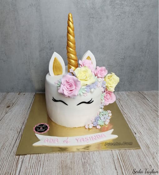 Pucake-Unicorn-Pasta