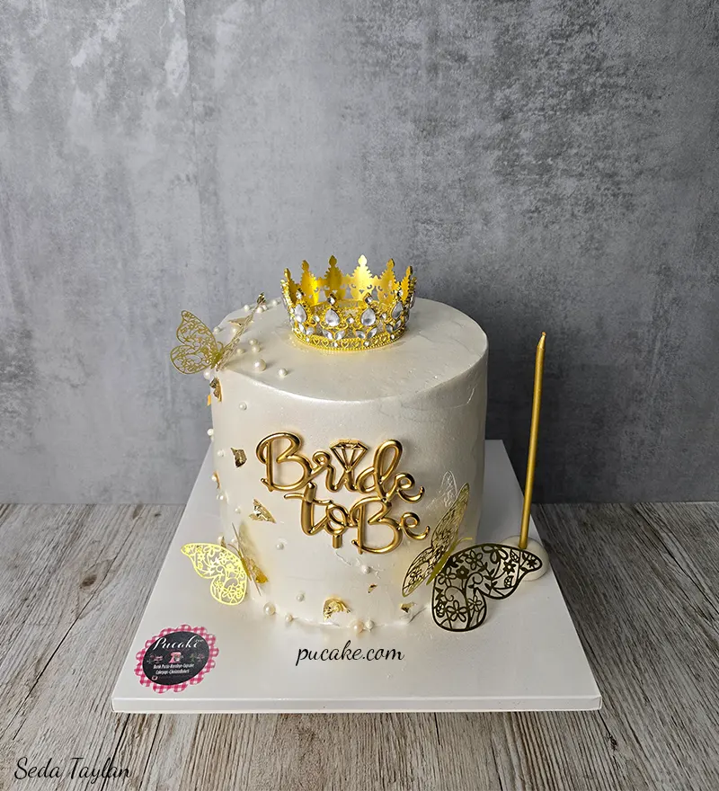 Bride Taçlı Pasta
