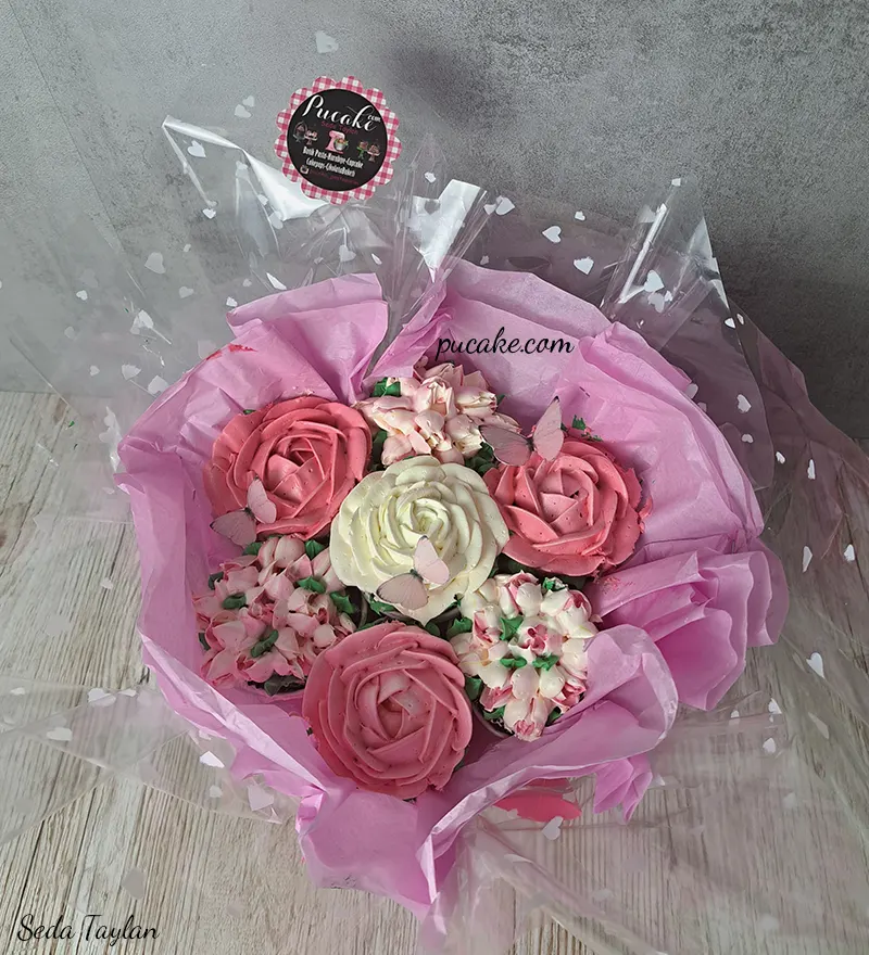 Yenilebilir Çiçek Bahcesi Cupcake Buketi