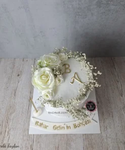 Alternative view of Gelin Bohçası Pasta